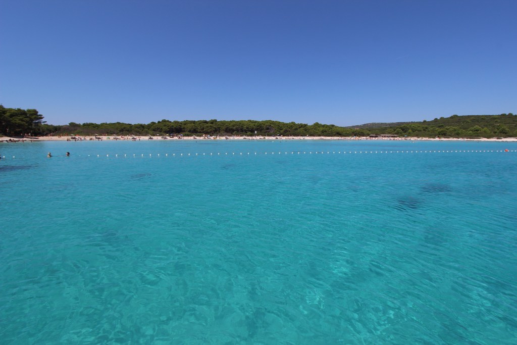 Sakarun bay