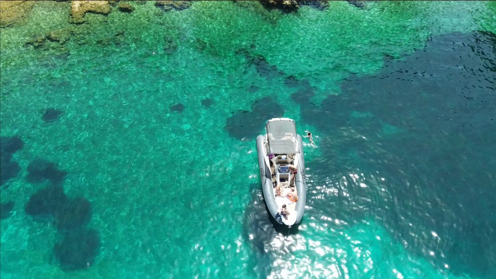 private boat tour zadar turquoise sea island swimming